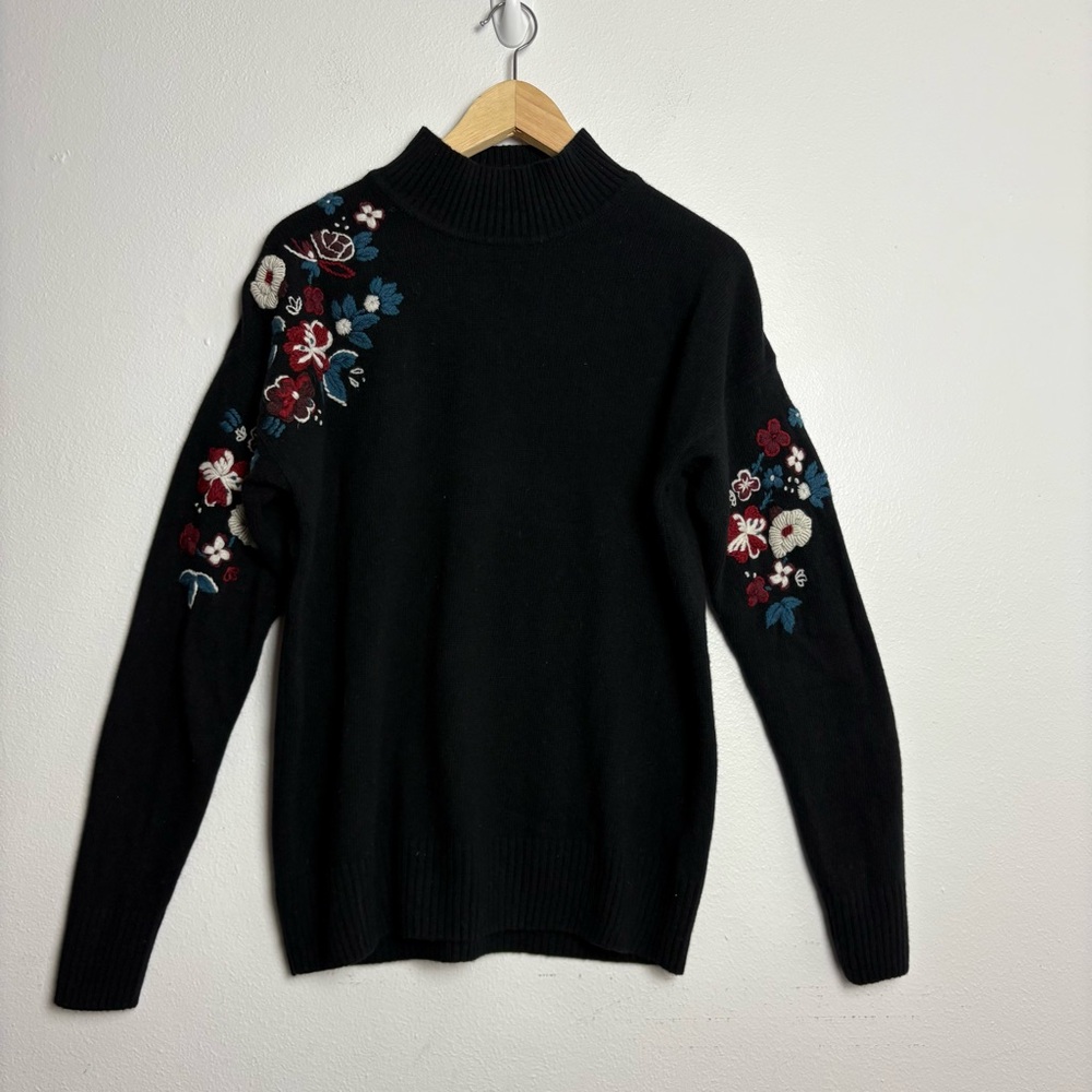 French Connection Tilda‎ Embroidery Mock Neck Sweater Size  Small - Picture 3 of 14